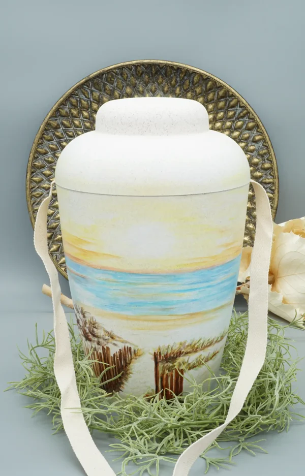 Bio Urne handbemalt mit Dünen, Weg zum Strand und Sonnenuntergang mit Ablassschnur